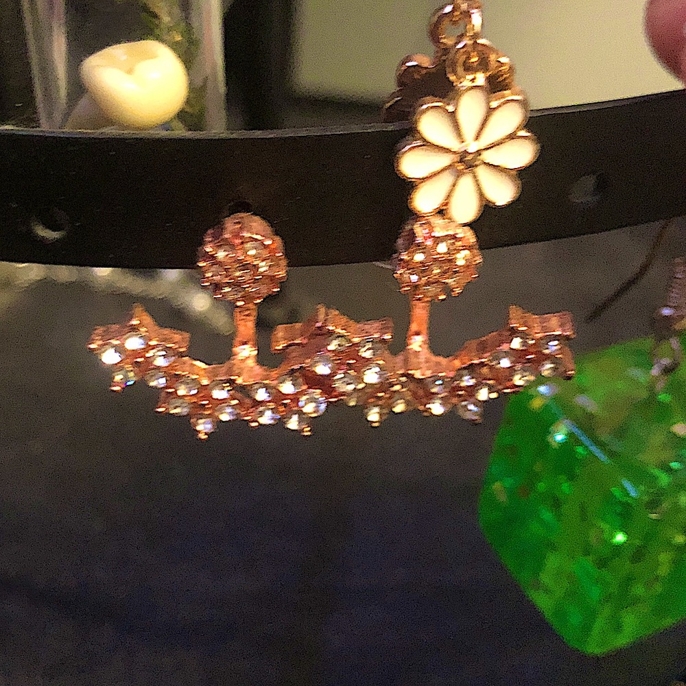 Star Swoop Drop Earrings
